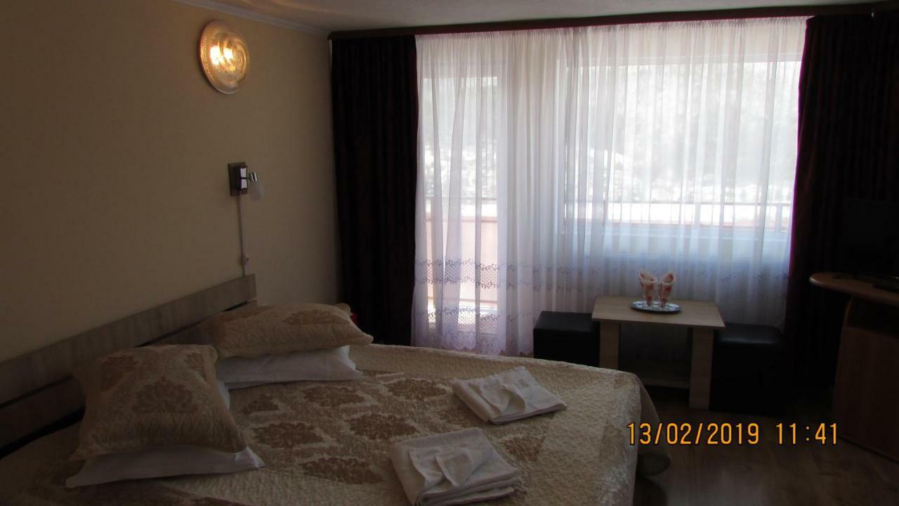 Vila Marcela Buşteni Exteriör bild