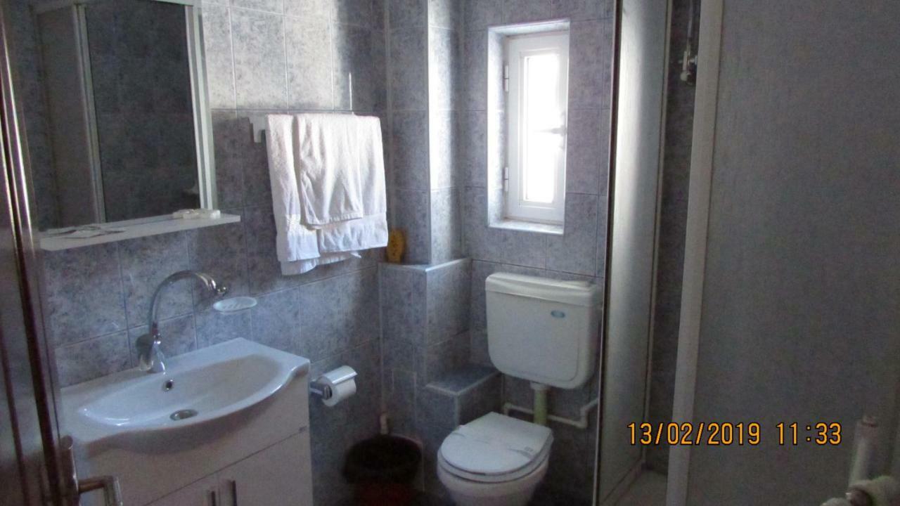 Vila Marcela Buşteni Exteriör bild