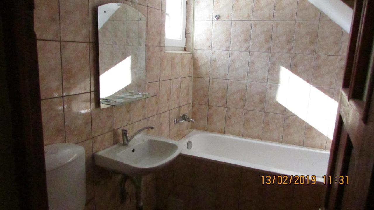 Vila Marcela Buşteni Exteriör bild